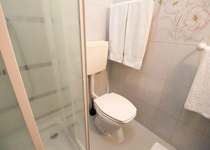 Perfect Loc 3 Bedroom/2bth Apartman *