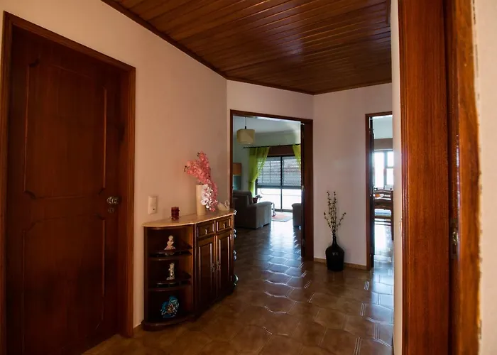 Perfect Loc 3 Bedroom/2bth *