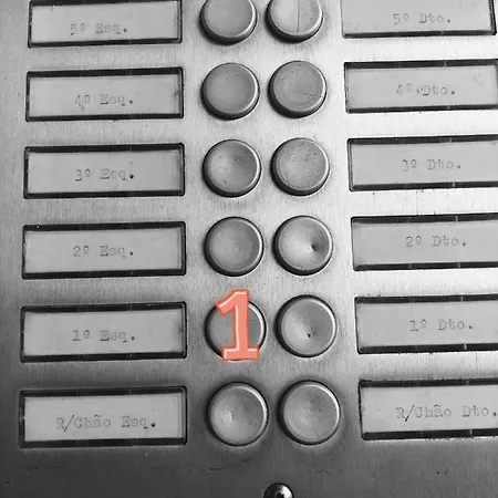 Perfect Loc 3 Bedroom/2bth